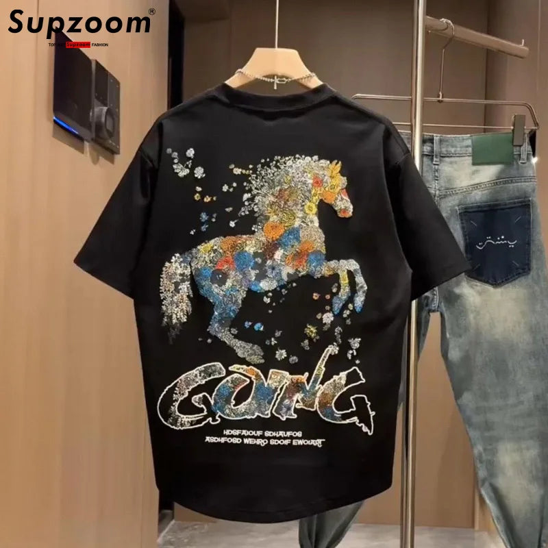 Men’s White Artistic Horse Graphic T-Shirt: Short Sleeve Casual Streetwear Top