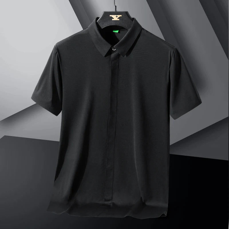 Men’s Light Green Short Sleeve Button-Up Shirt: Casual Summer Top with Classic Collar