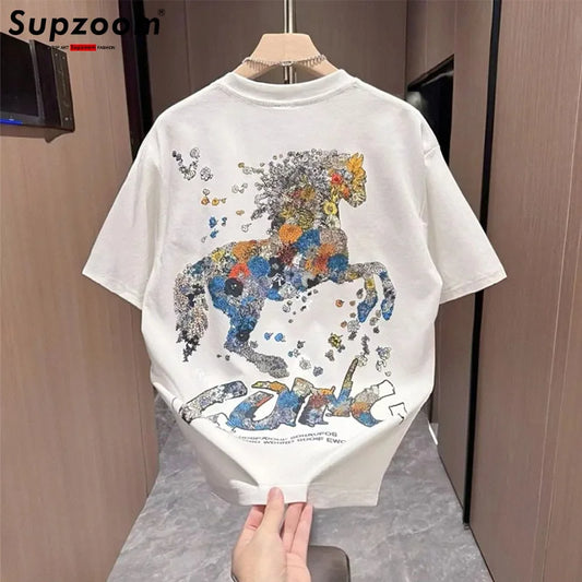 Men’s White Artistic Horse Graphic T-Shirt: Short Sleeve Casual Streetwear Top