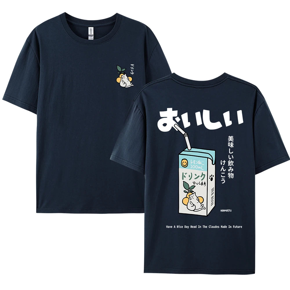 Japanese Cat Oversized T-Shirt: A Whimsical Streetwear Favorite for Cat Lovers and Harajuku Fans