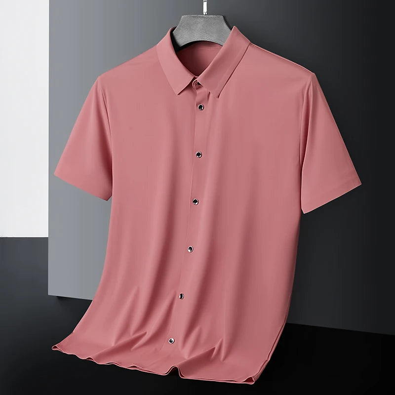 Men’s Light Green Short Sleeve Button-Up Shirt: Casual Summer Top with Classic Collar