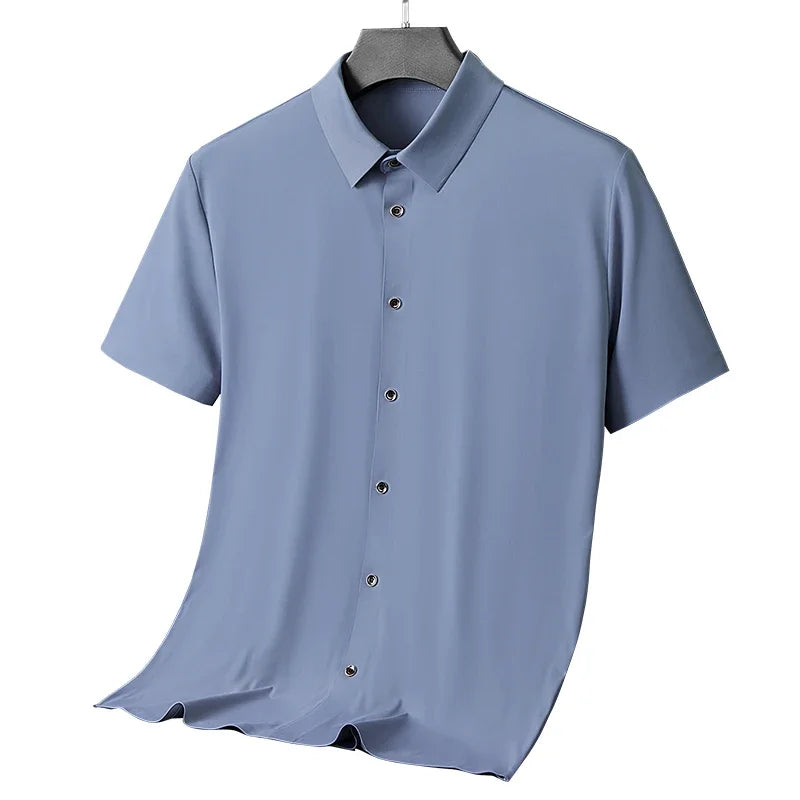 Men’s Light Green Short Sleeve Button-Up Shirt: Casual Summer Top with Classic Collar