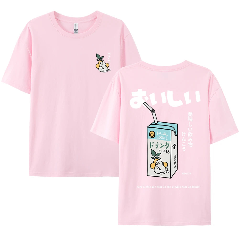 Japanese Cat Oversized T-Shirt: A Whimsical Streetwear Favorite for Cat Lovers and Harajuku Fans