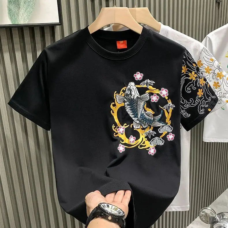 Men’s White Graphic T-Shirt with Koi Fish Design: Short Sleeve Streetwear Top
