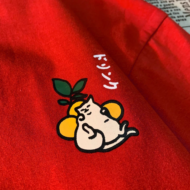 Japanese Cat Oversized T-Shirt: A Whimsical Streetwear Favorite for Cat Lovers and Harajuku Fans